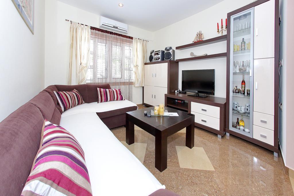 Apartments Melita Bibinje Δωμάτιο φωτογραφία